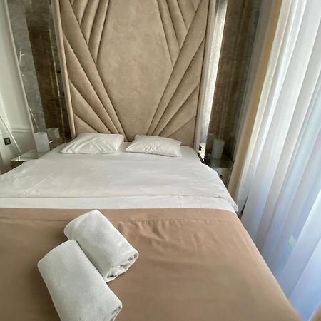 Ab Residences -Cihangir Luxury Antique Apartment Provincia di Provincia di Istanbul Esterno foto