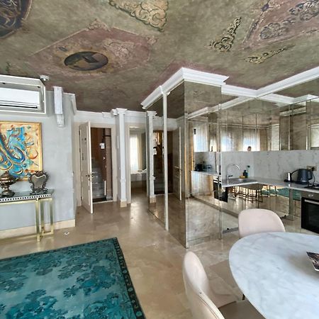 Ab Residences -Cihangir Luxury Antique Apartment Provincia di Provincia di Istanbul Esterno foto