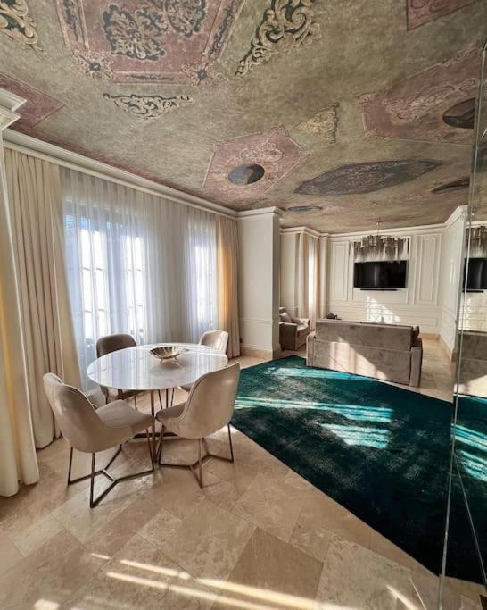 Ab Residences -Cihangir Luxury Antique Apartment Provincia di Provincia di Istanbul Esterno foto